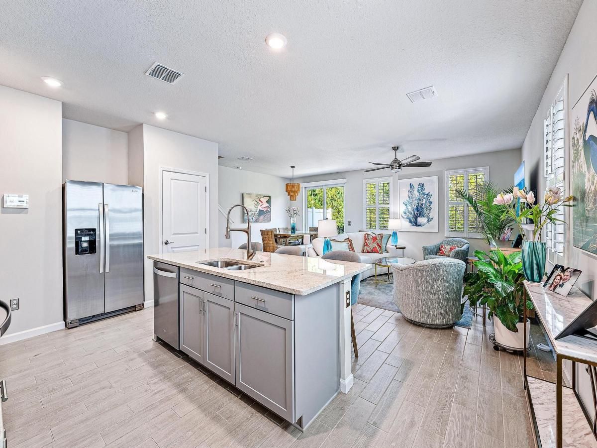 MLS #RX-11131129 image #0