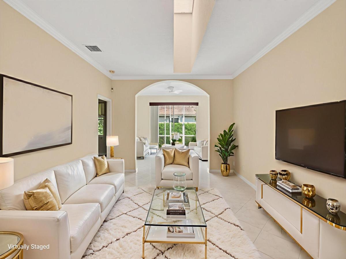 MLS #RX-11131208 image #0