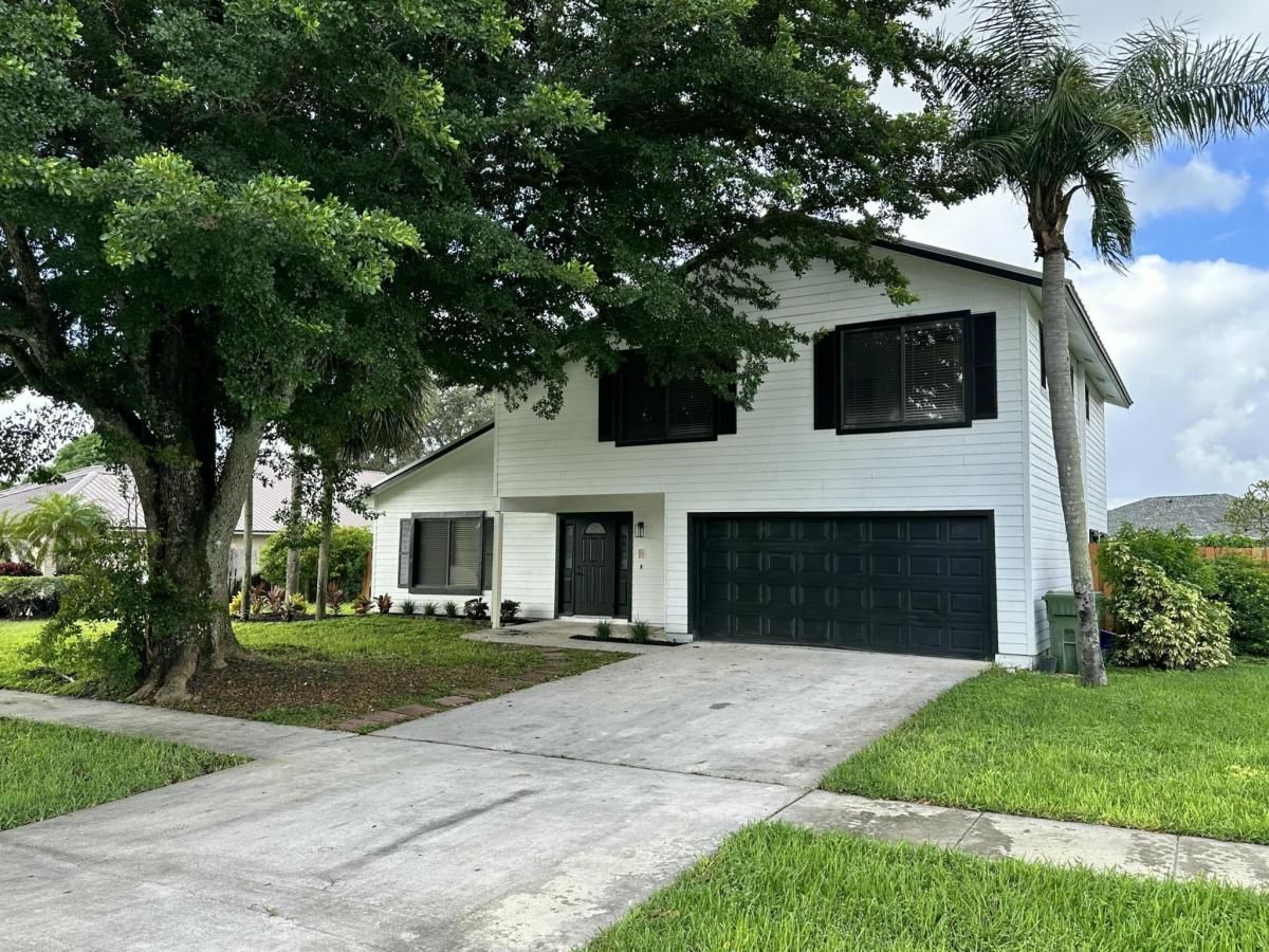 MLS #RX-11131317 image #0