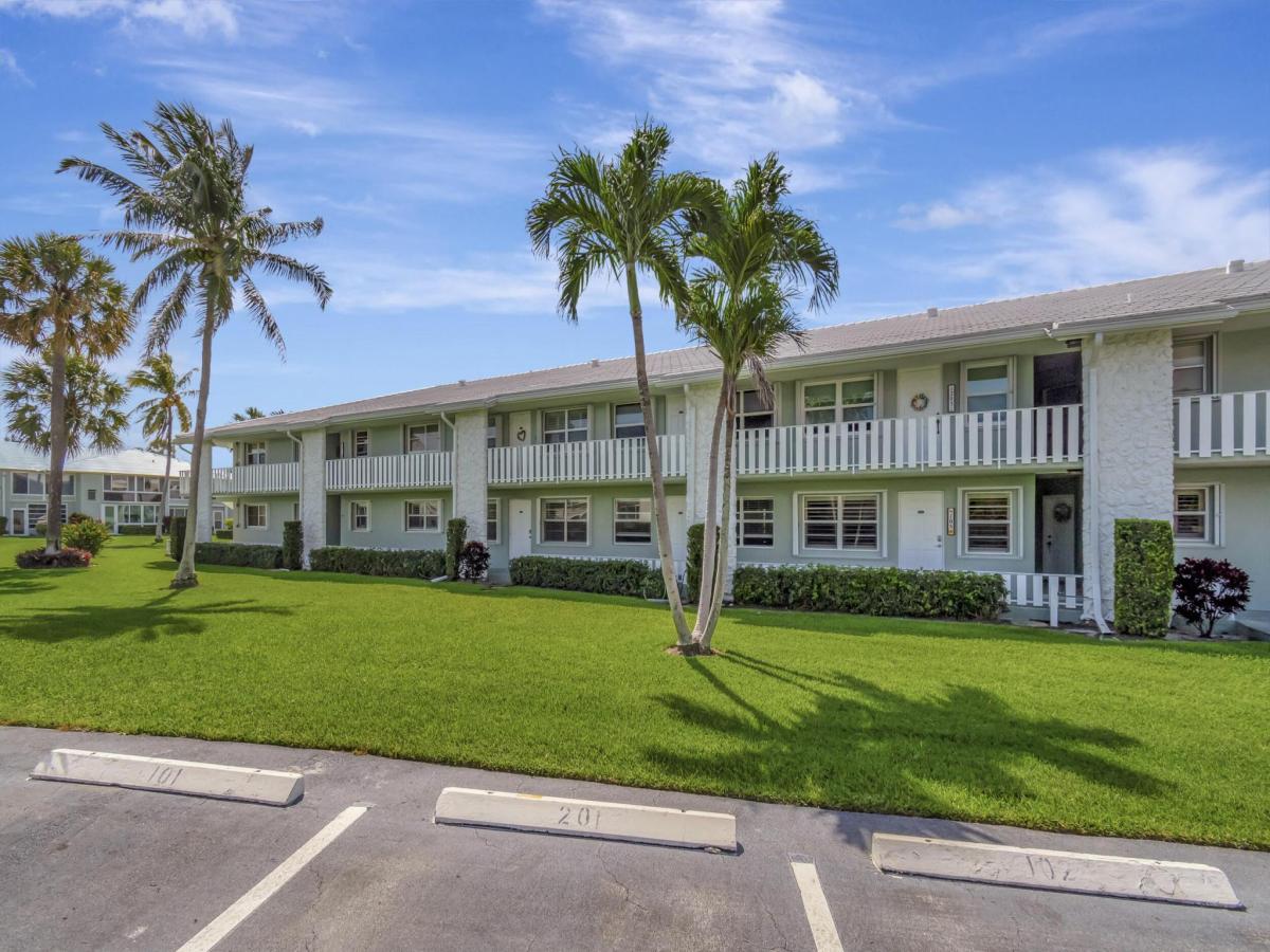 MLS #RX-11131362 image #0