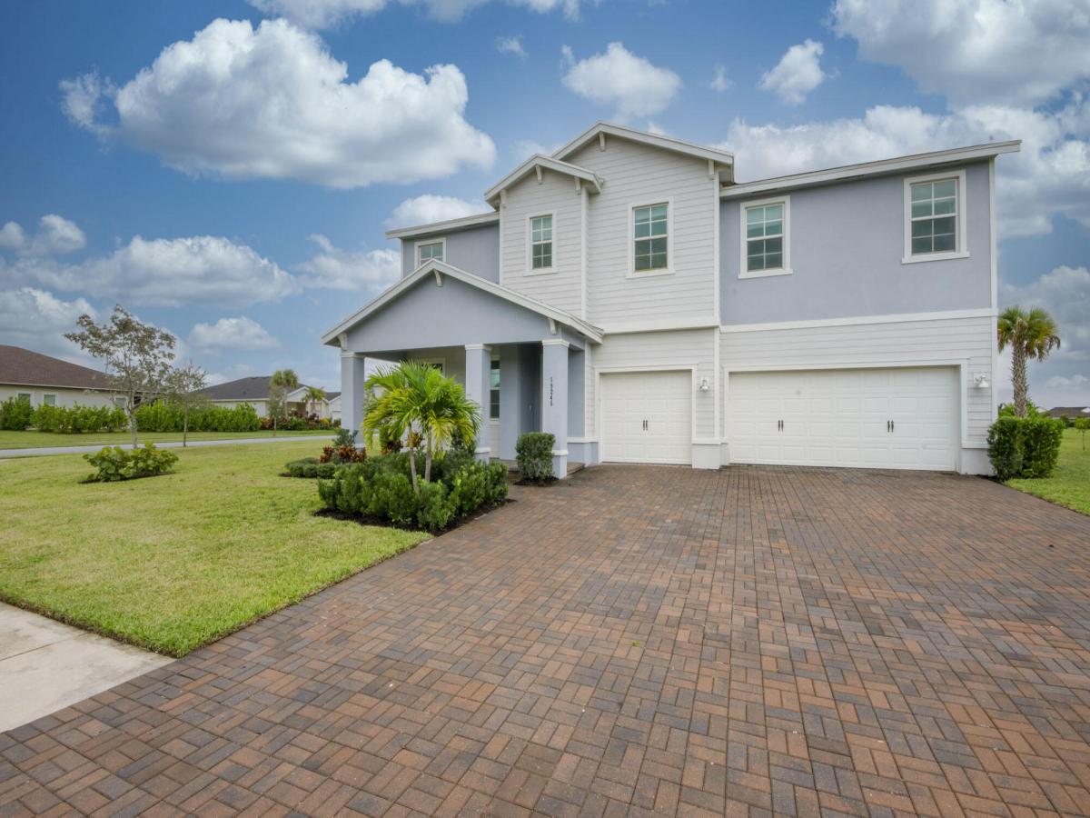 MLS #RX-11131387 image #0