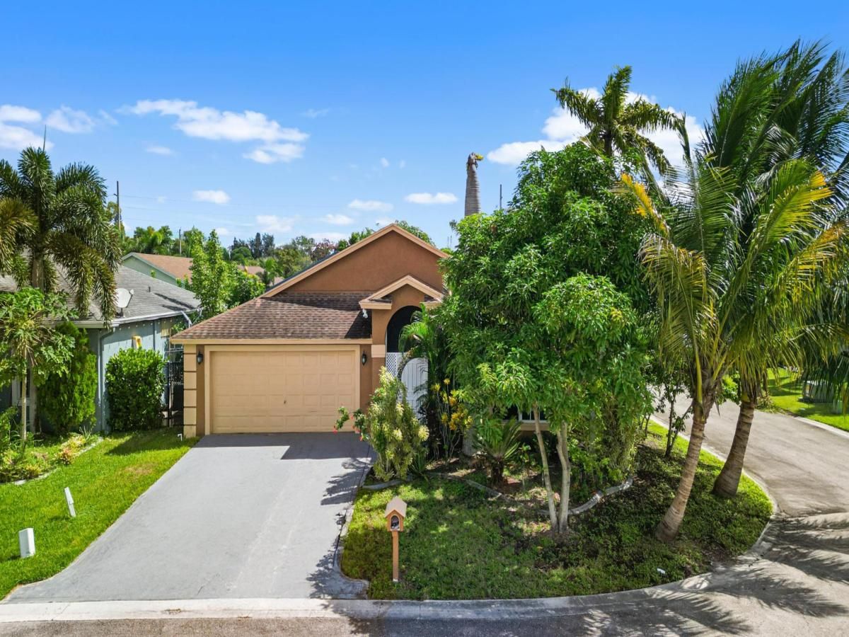 MLS #RX-11131420 image #0