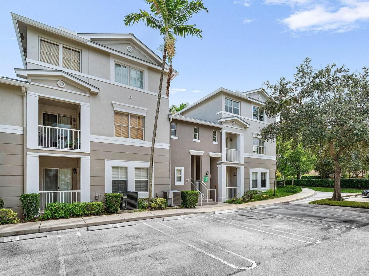 MLS #RX-11131458 image #0