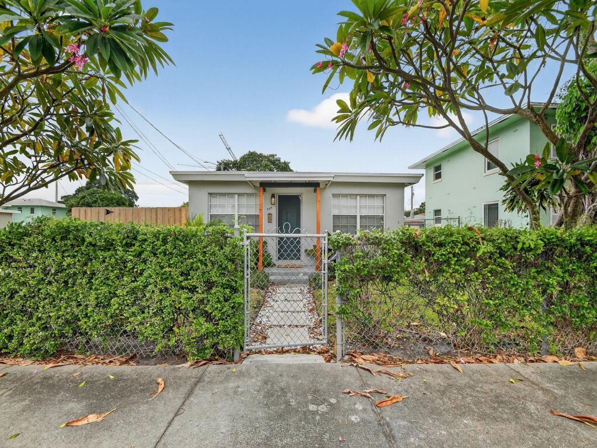 MLS #RX-11131594 image #0