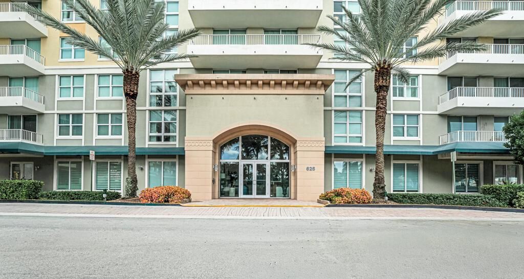 MLS #RX-11131713 image #0