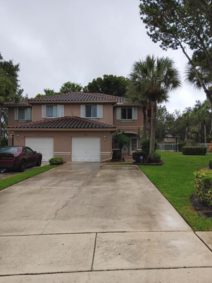 MLS #RX-11131959 image #0