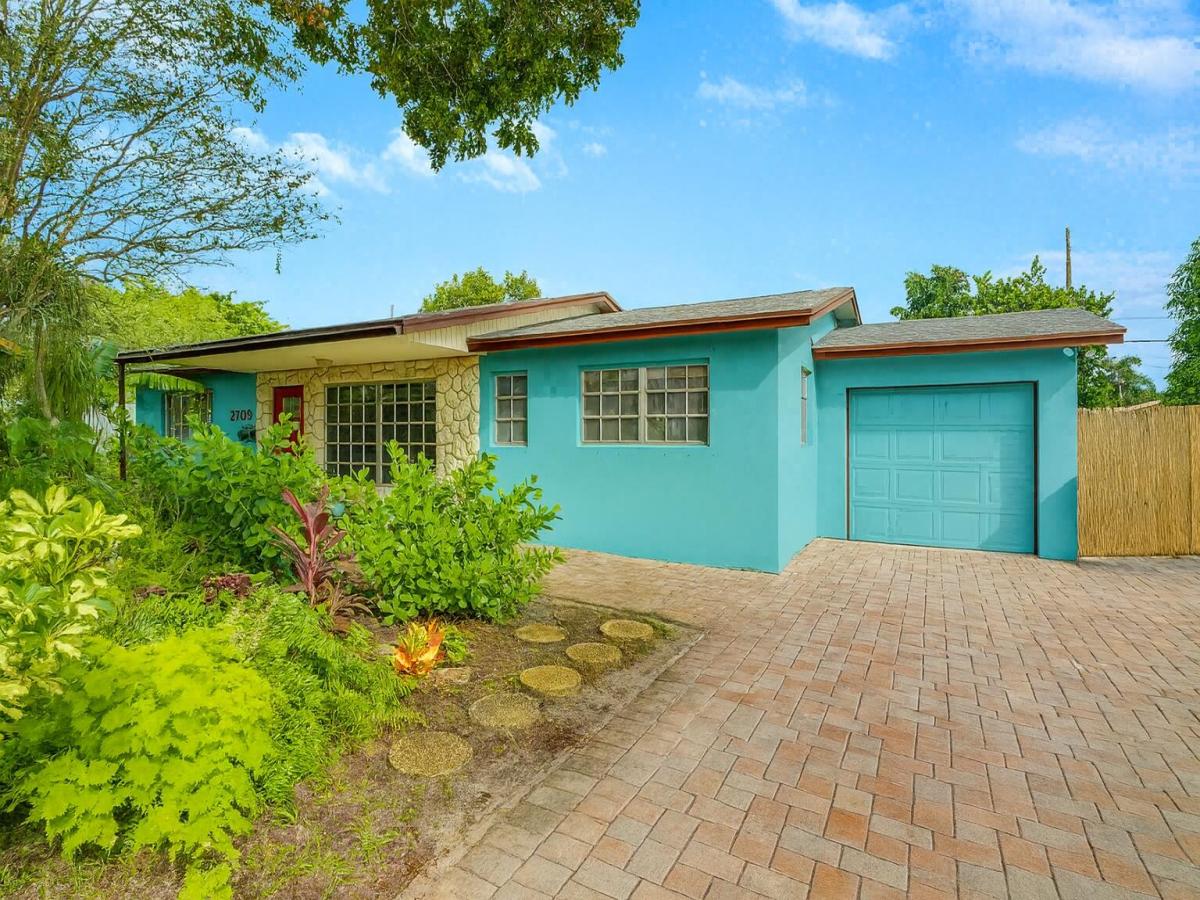 MLS #RX-11132037 image #0