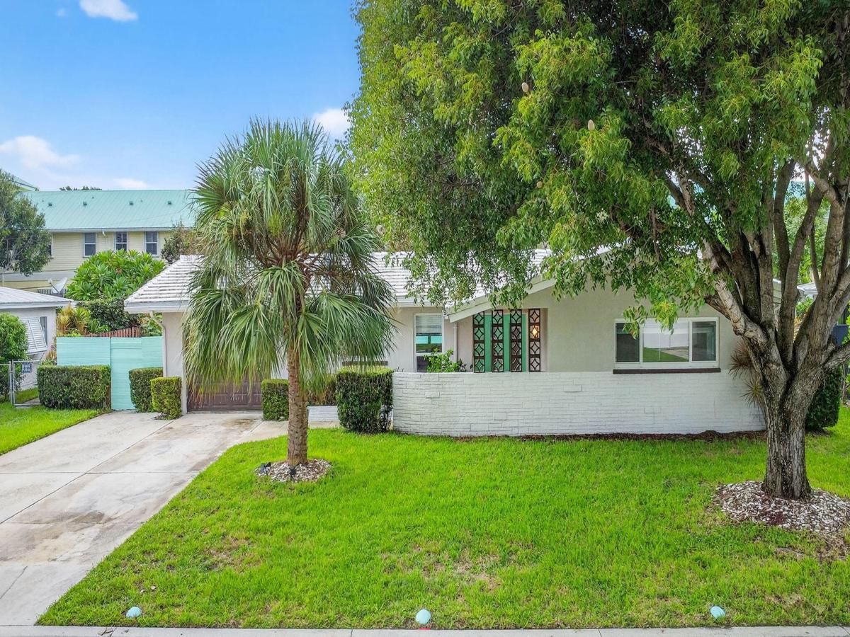 MLS #RX-11132131 image #0