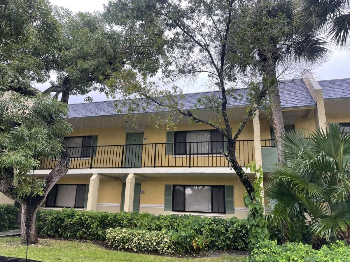 MLS #RX-11132143 image #0