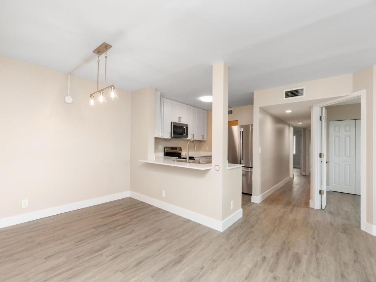 MLS #RX-11132328 image #0