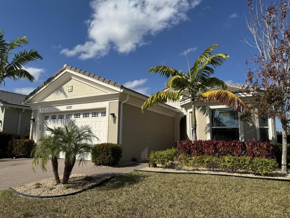 MLS #RX-11132615 image #0