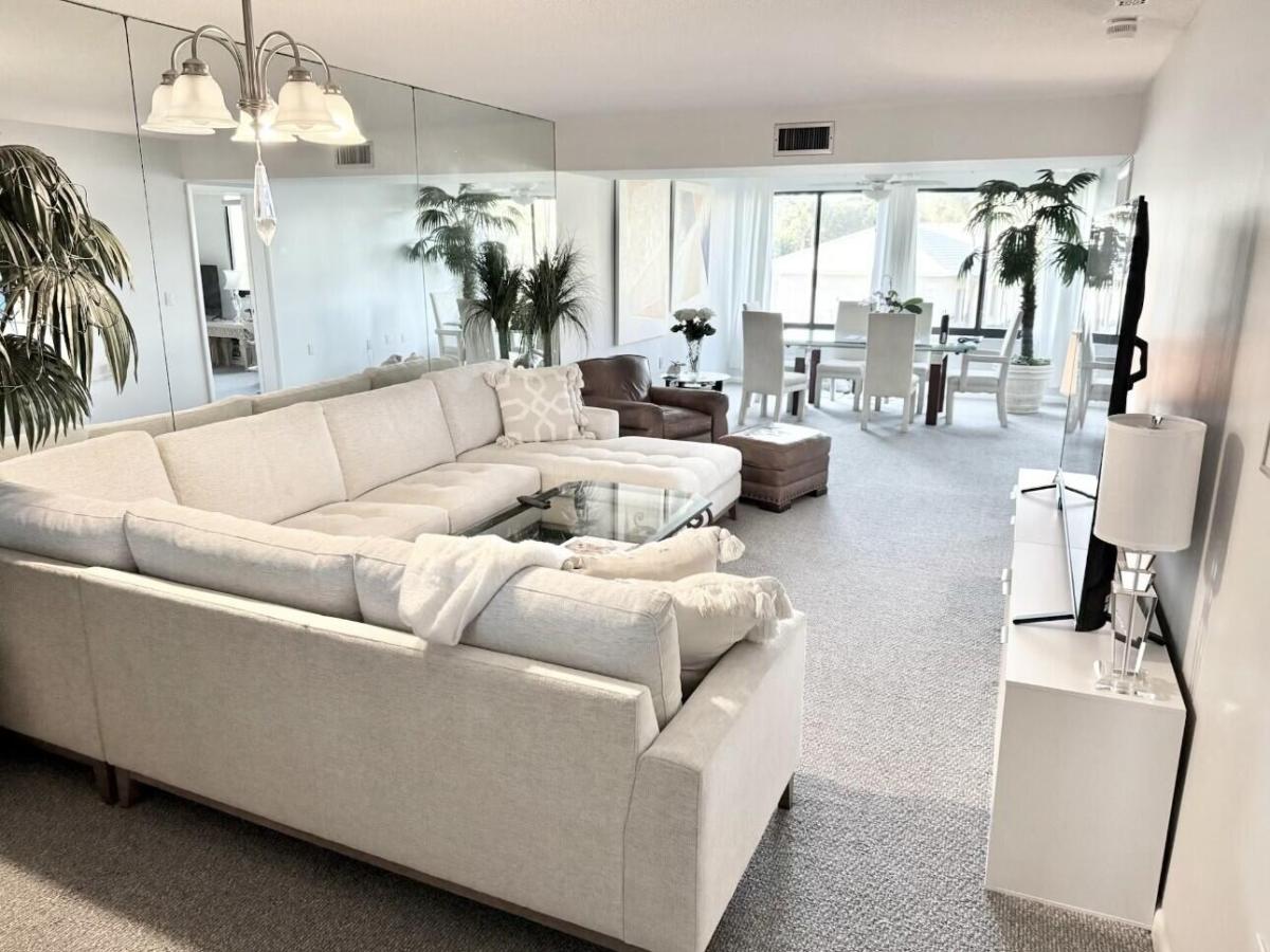 MLS #RX-11132721 image #0