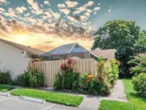 MLS #RX-11132782 image #0