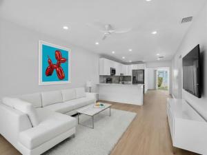 MLS #RX-11132793 image #0