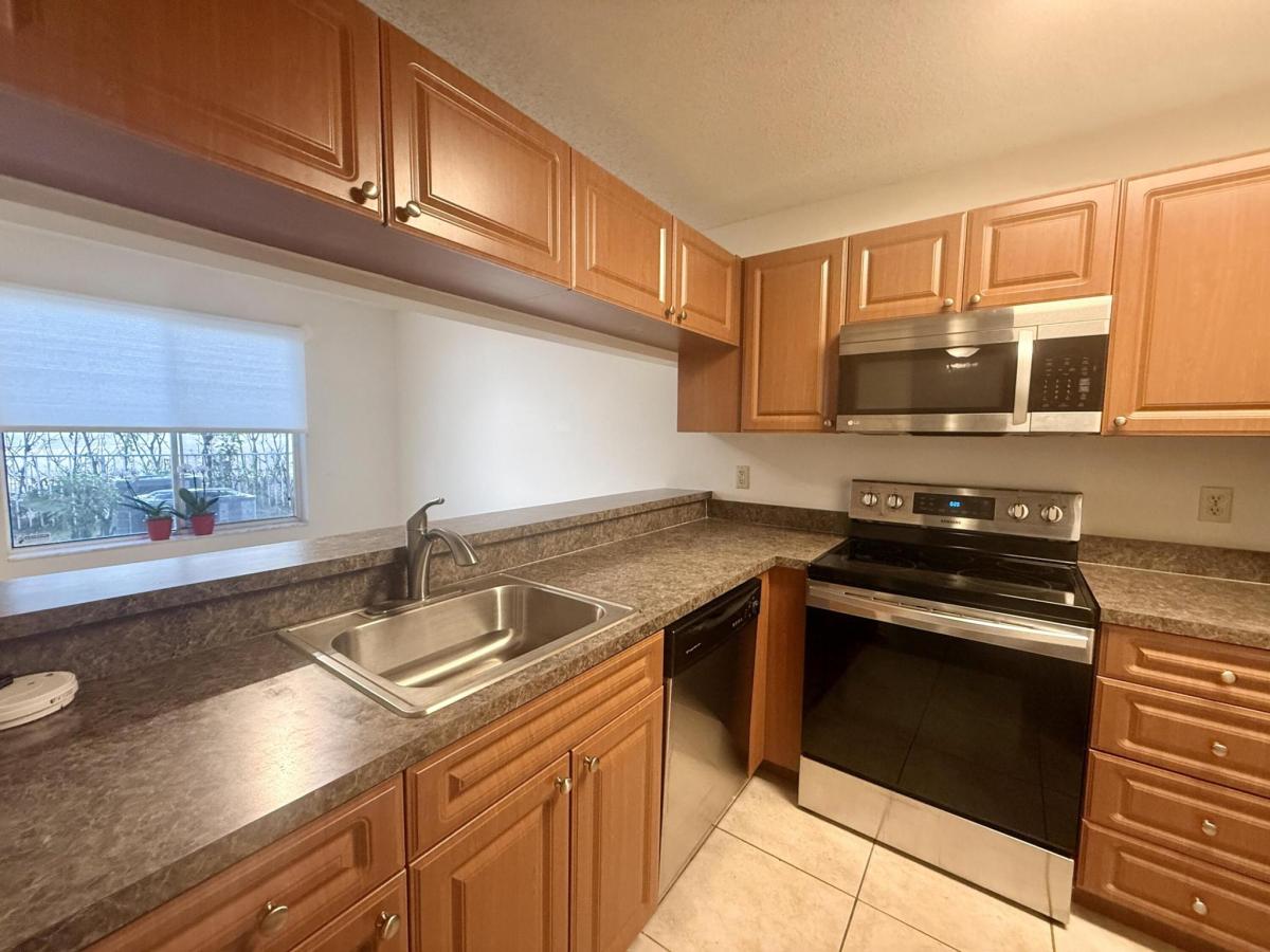 MLS #RX-11132913 image #0