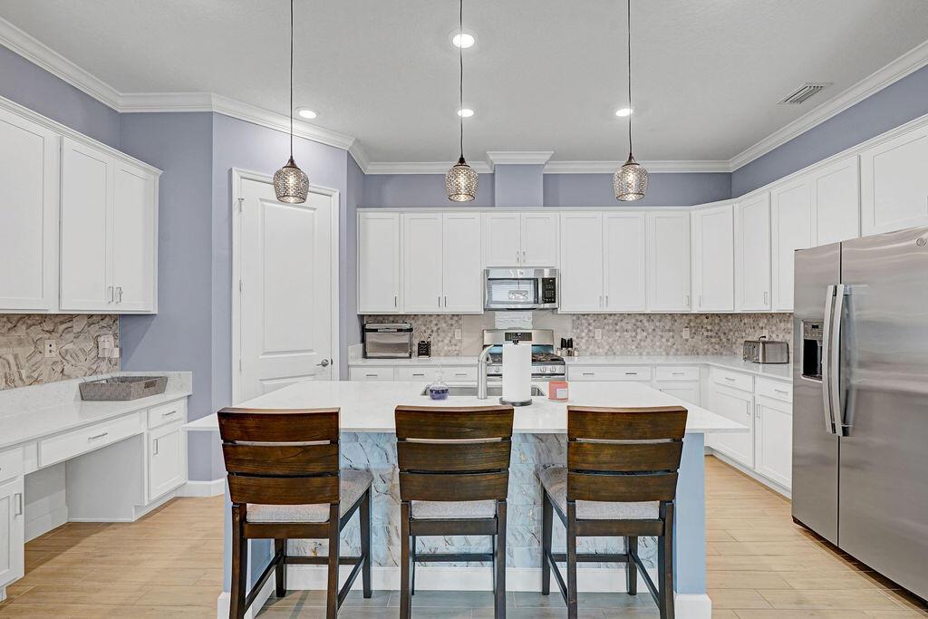 MLS #RX-11132979 image #0