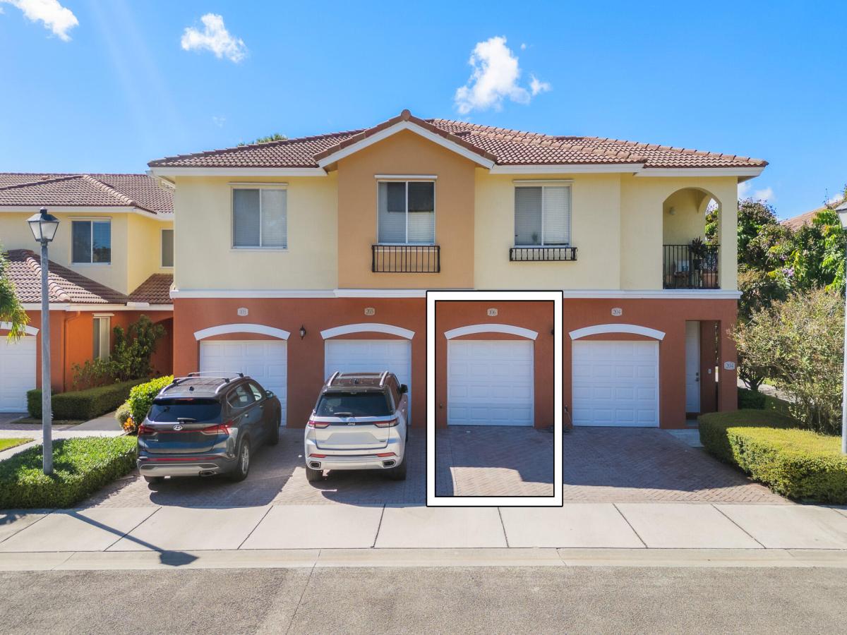 MLS #RX-11133020 image #0