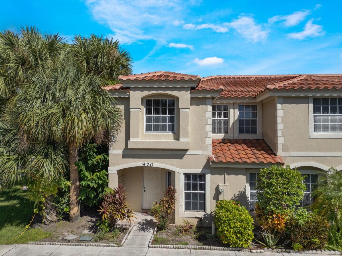 MLS #RX-11133069 image #0