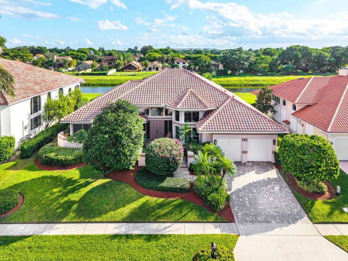 MLS #RX-11133087 image #0