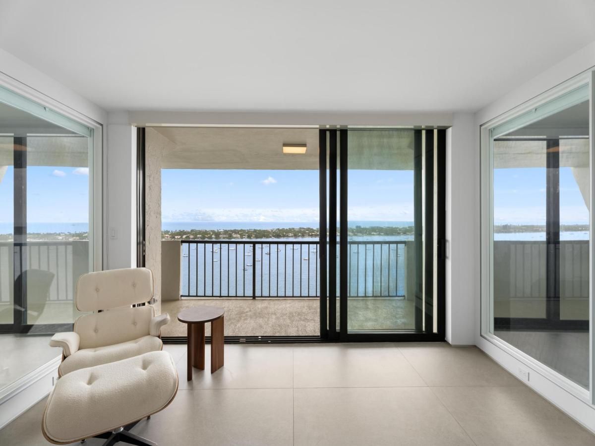 MLS #RX-11051341 image #0