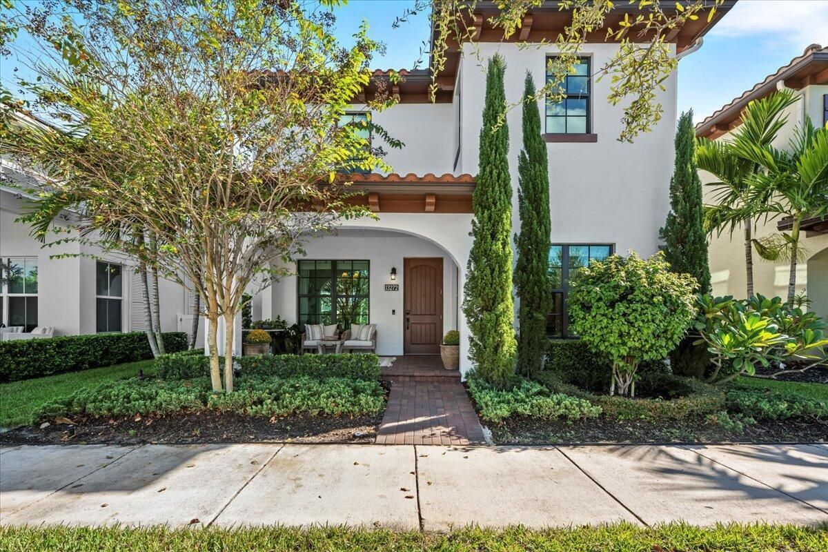 MLS #RX-11133343 image #0