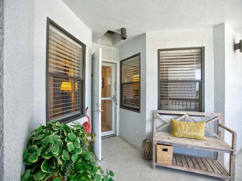 MLS #RX-11133375 image #0