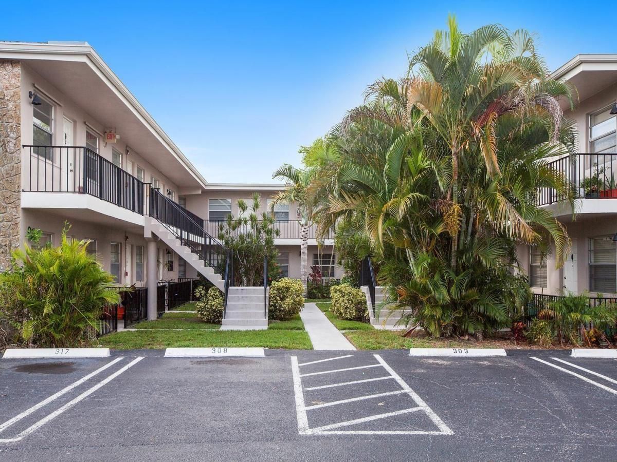 MLS #RX-11133709 image #0