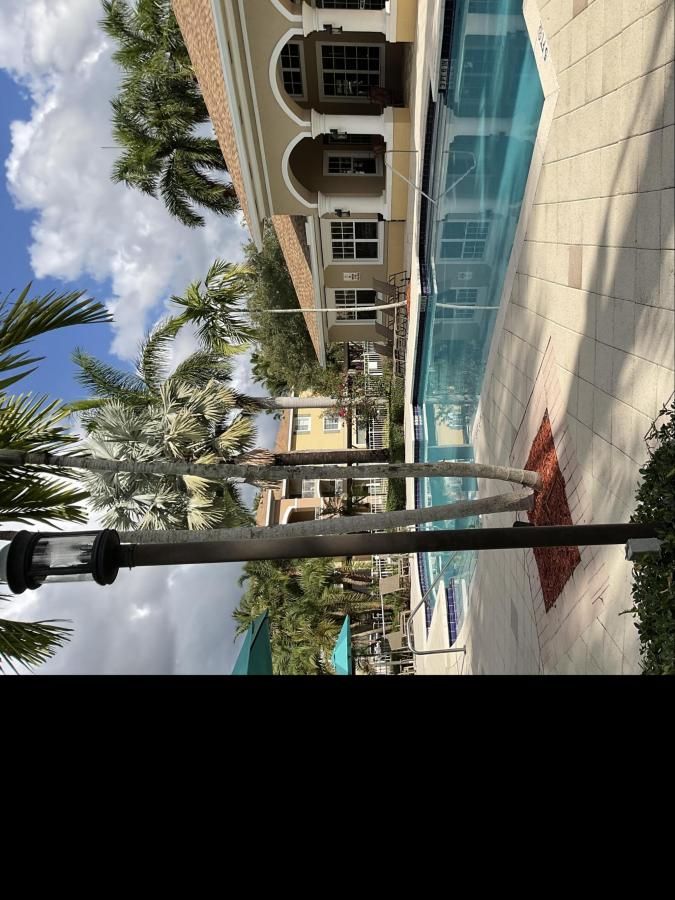 MLS #RX-11133883 image #0