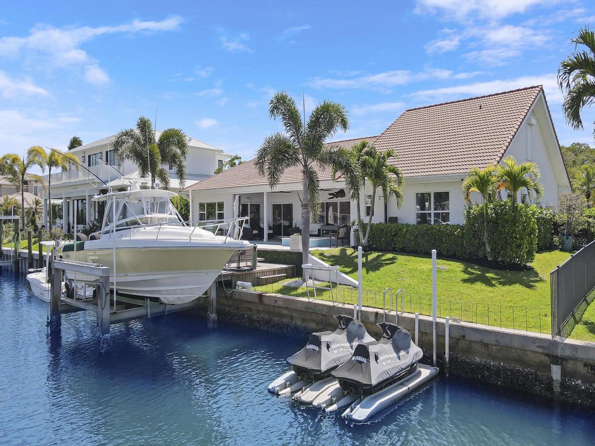 MLS #RX-11133986 image #0