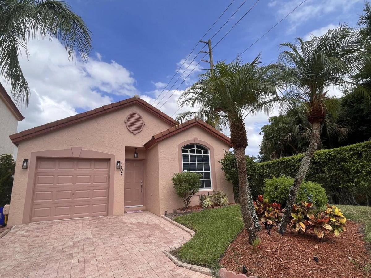 MLS #RX-11134085 image #0