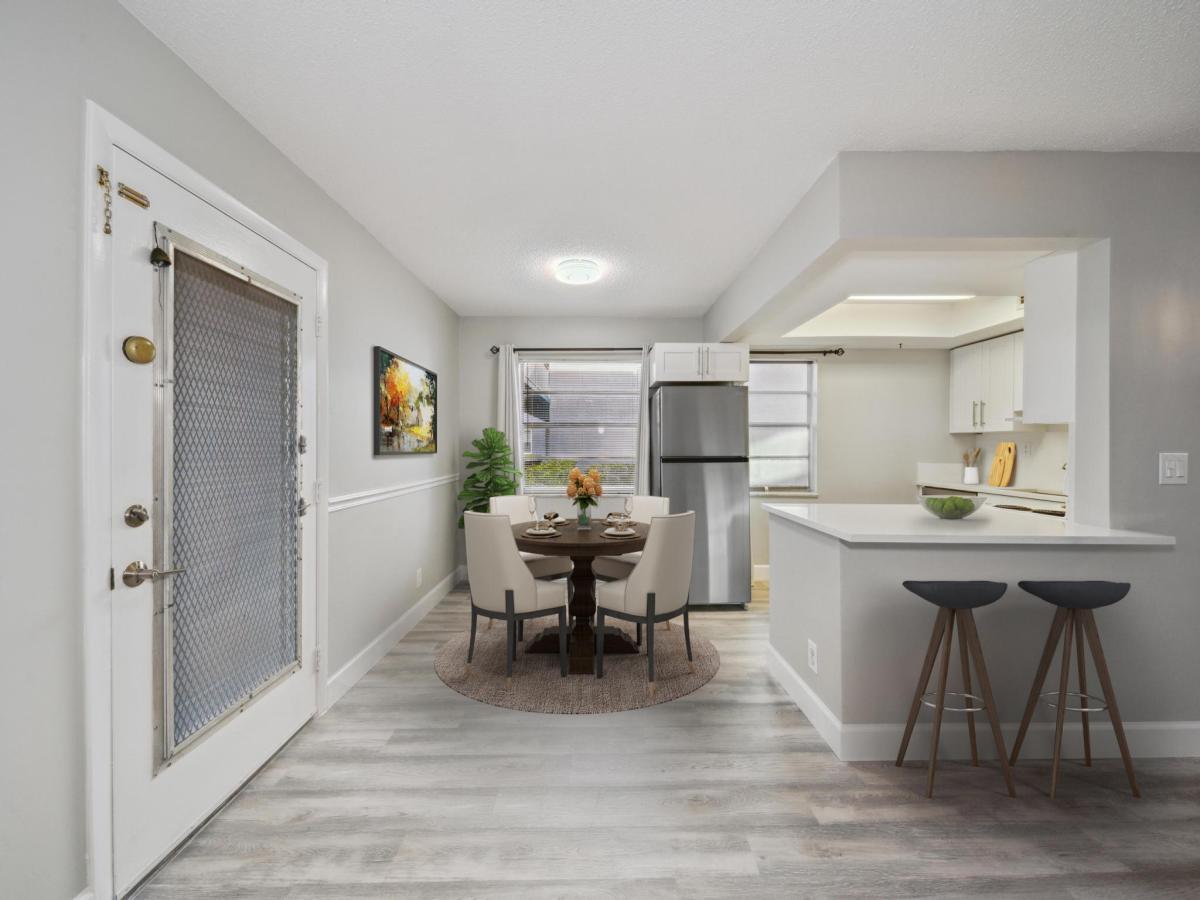 MLS #RX-11134120 image #0