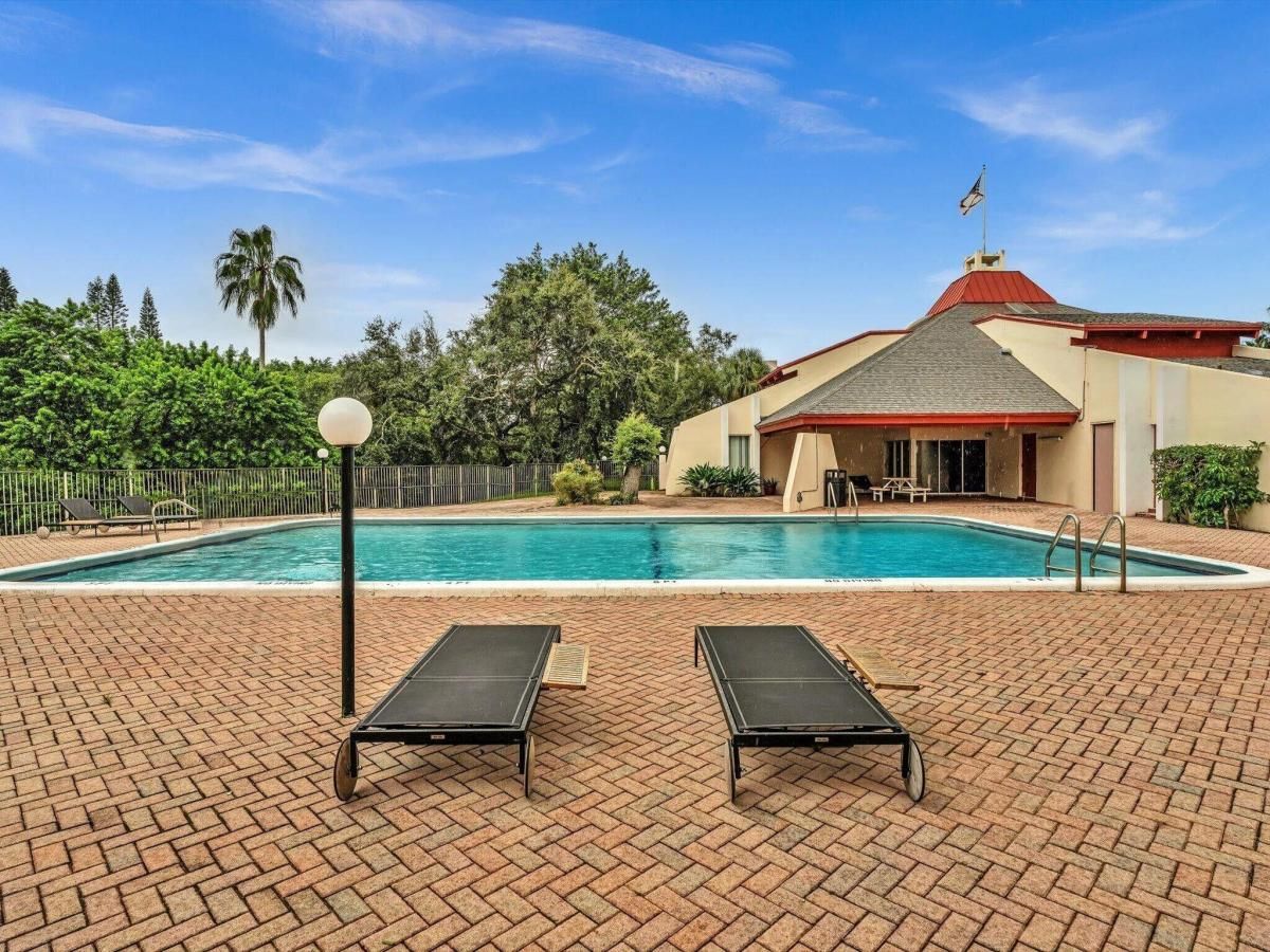 MLS #RX-11128582 image #0