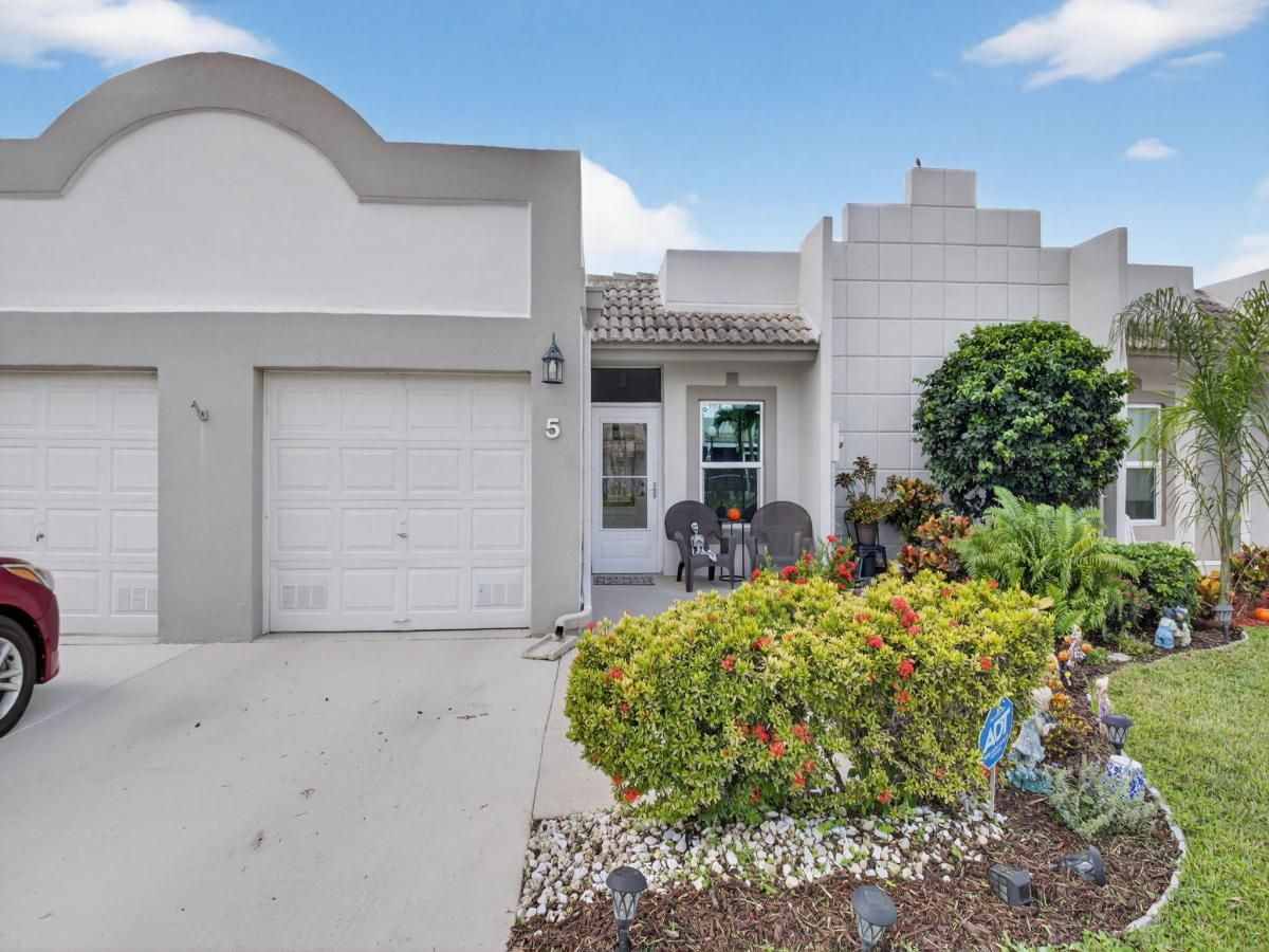 MLS #RX-11134305 image #0