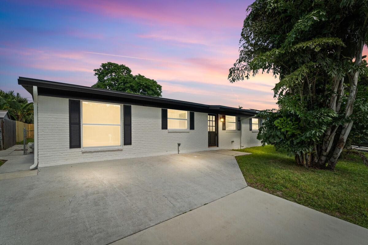 MLS #RX-11134329 image #0