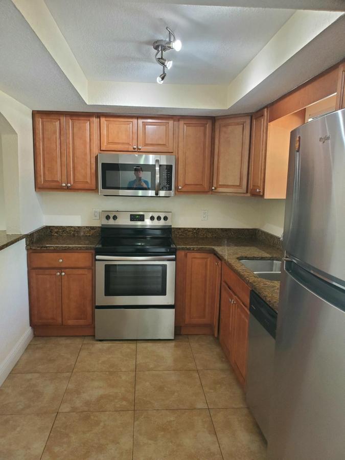 MLS #RX-11134335 image #0