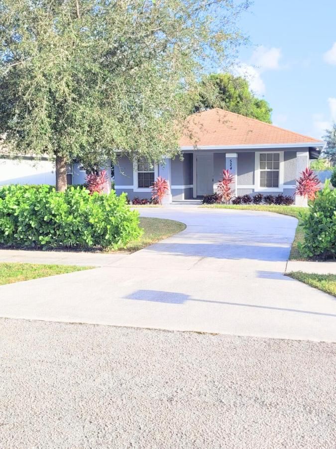 MLS #RX-11134374 image #0