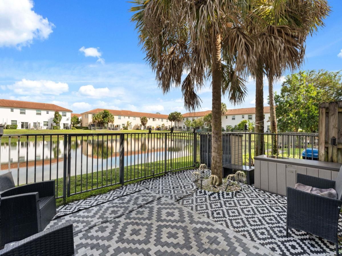 MLS #RX-11134490 image #0