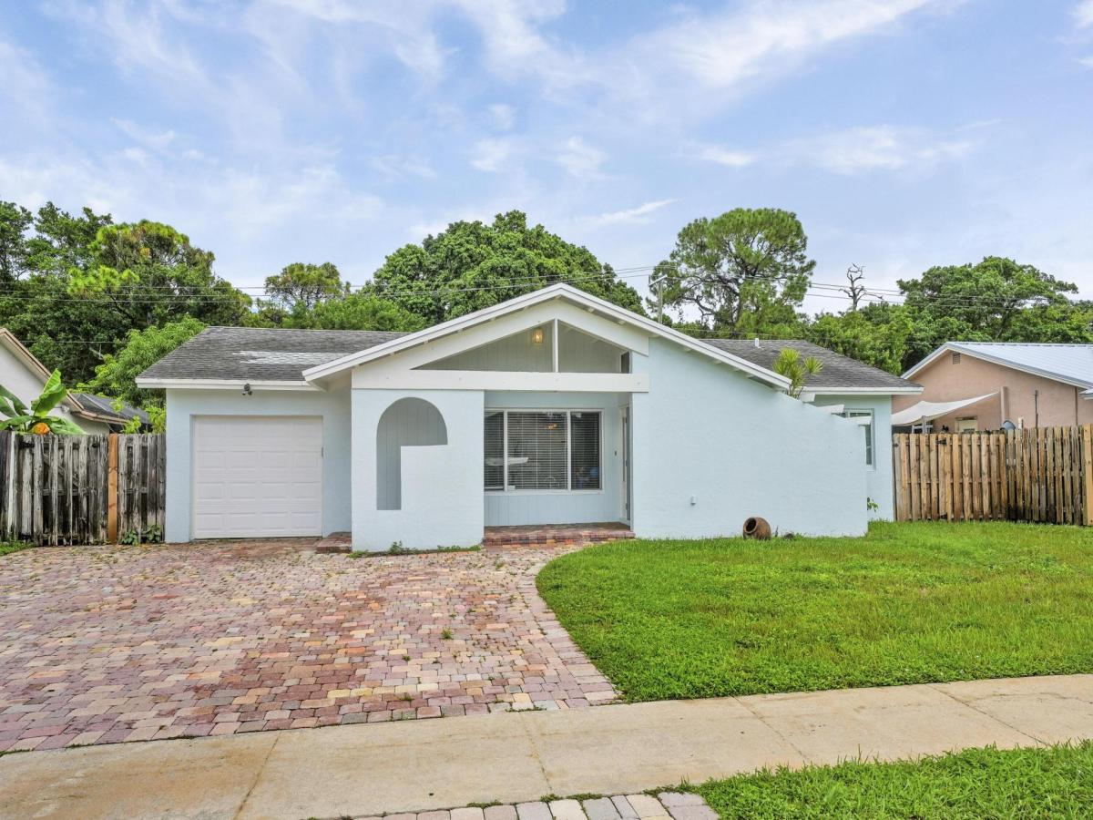 MLS #RX-11134723 image #0