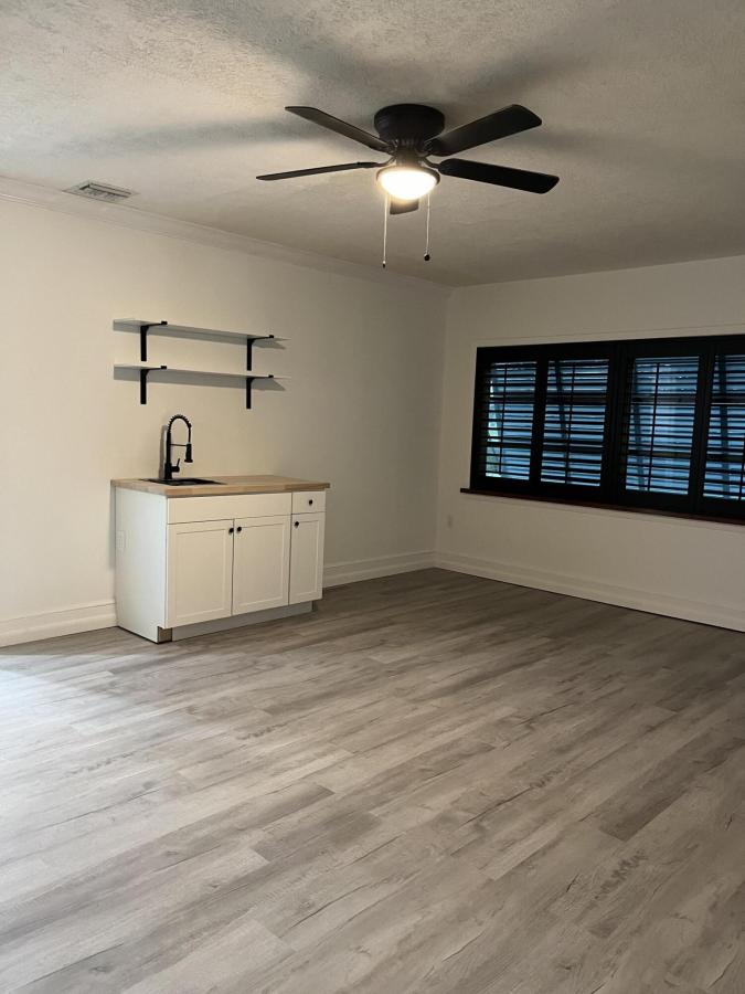 MLS #RX-11134843 image #0