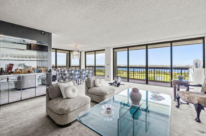 MLS #RX-11135092 image #0