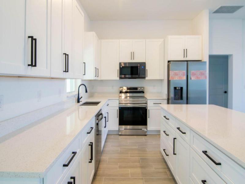 MLS #RX-11135096 image #0