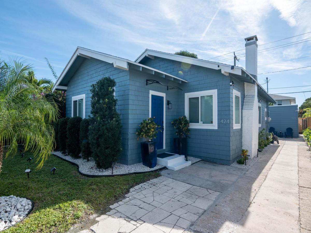 MLS #RX-11135113 image #0