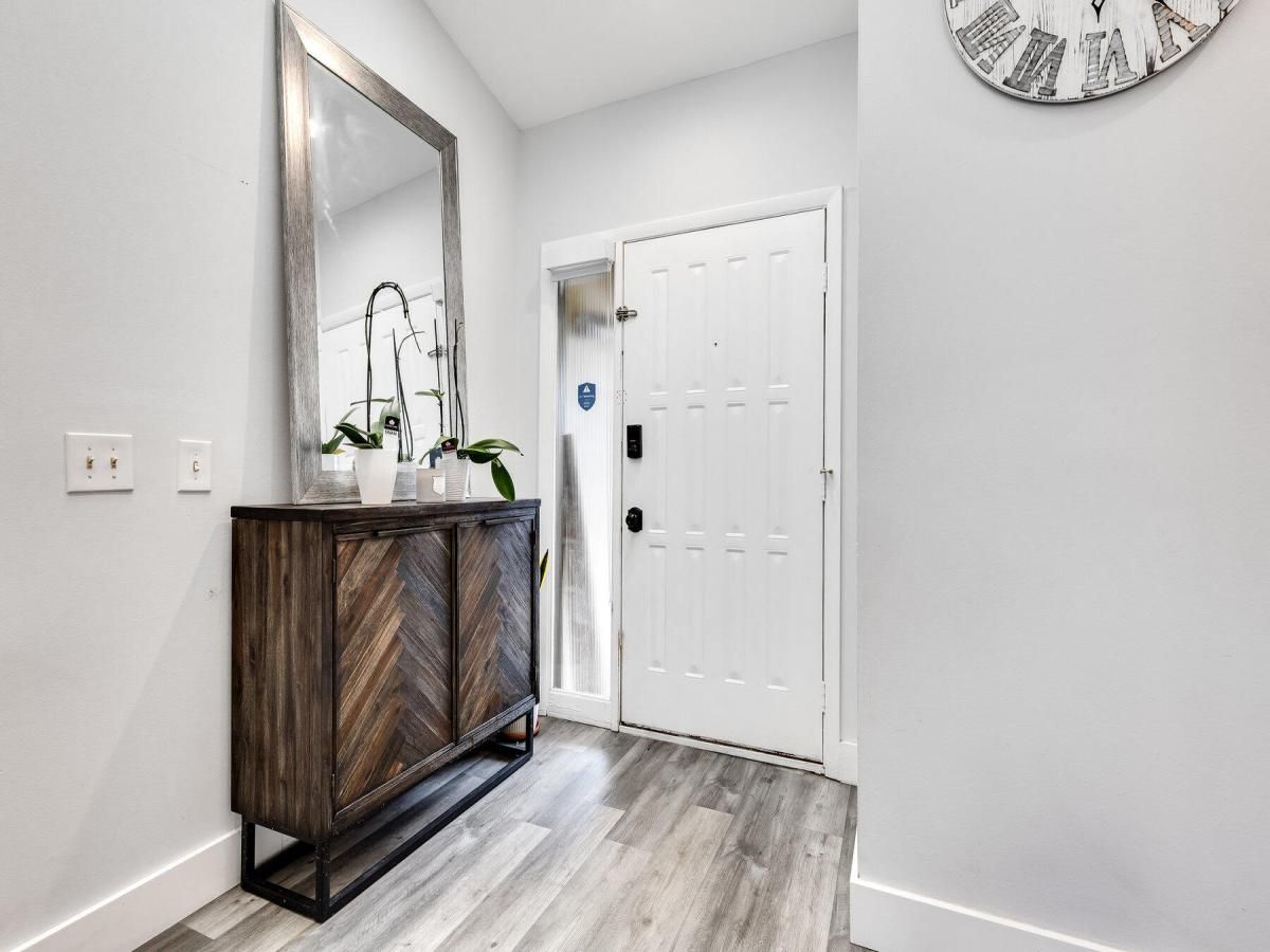 MLS #RX-11135226 image #0