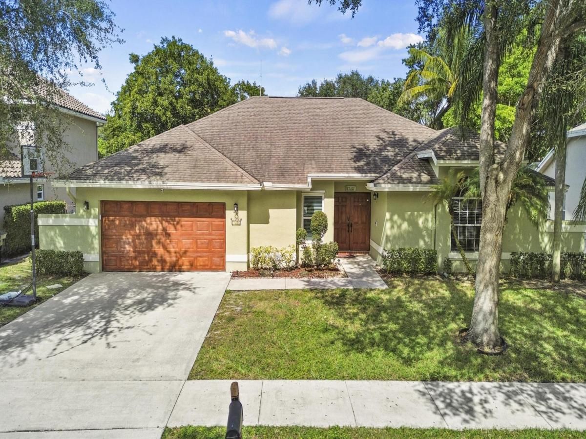 MLS #RX-11135324 image #0