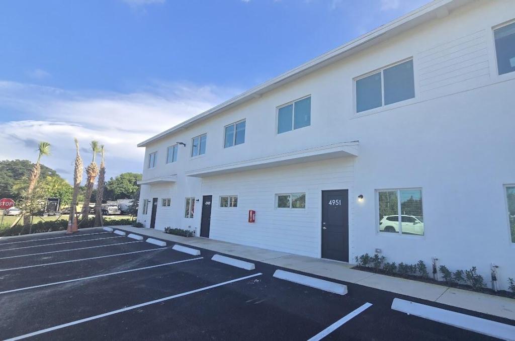 MLS #RX-11135334 image #0