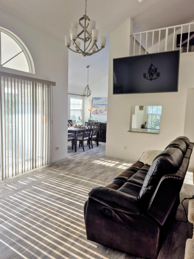 MLS #RX-11135403 image #0