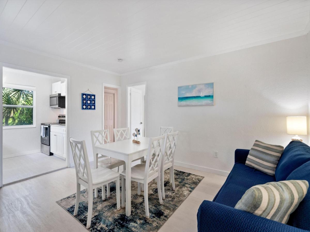 MLS #RX-11135434 image #0