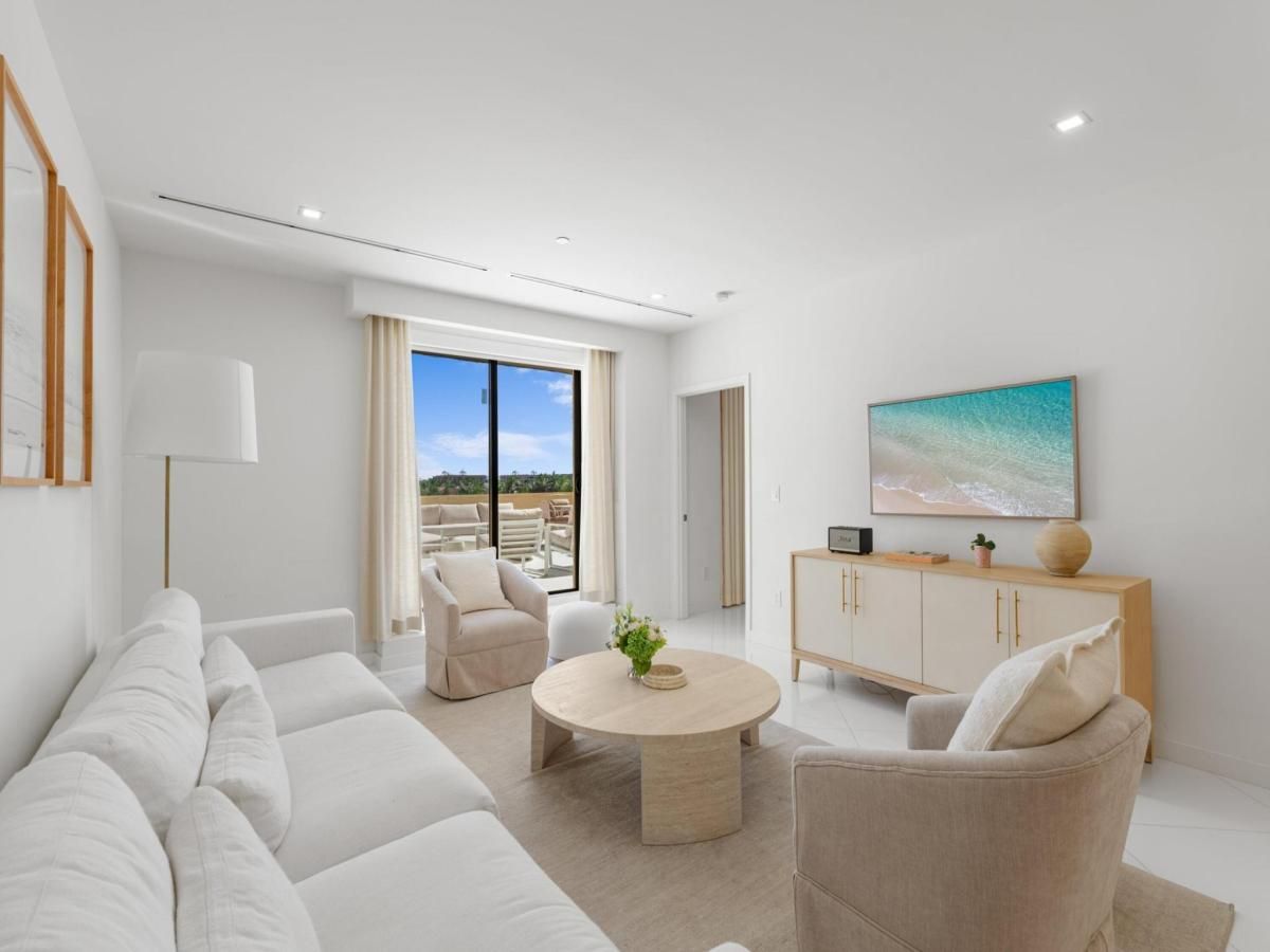 MLS #RX-11135500 image #0