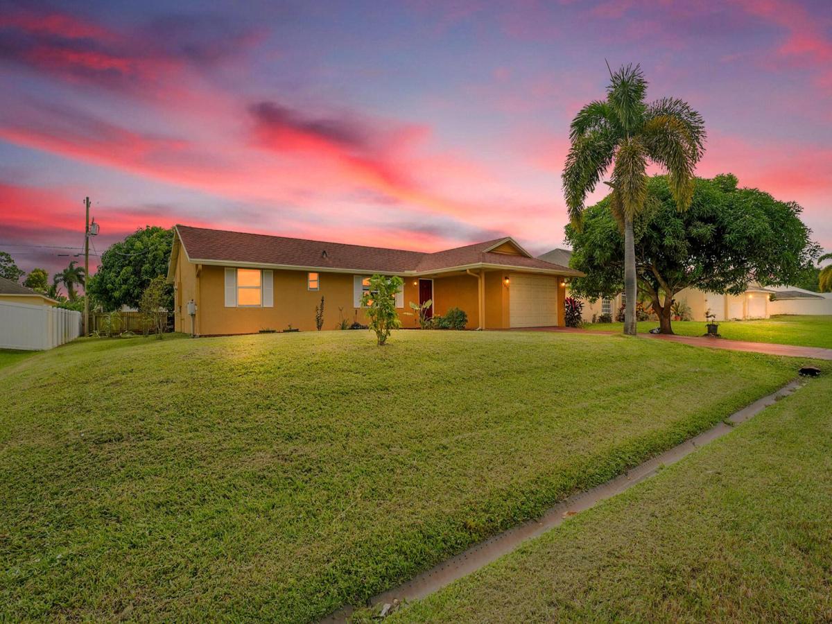 MLS #RX-11135712 image #0