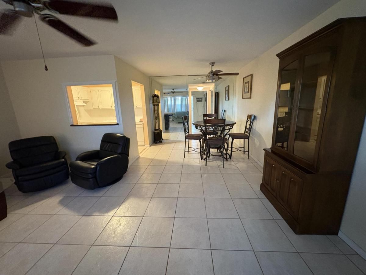 MLS #RX-11135851 image #0